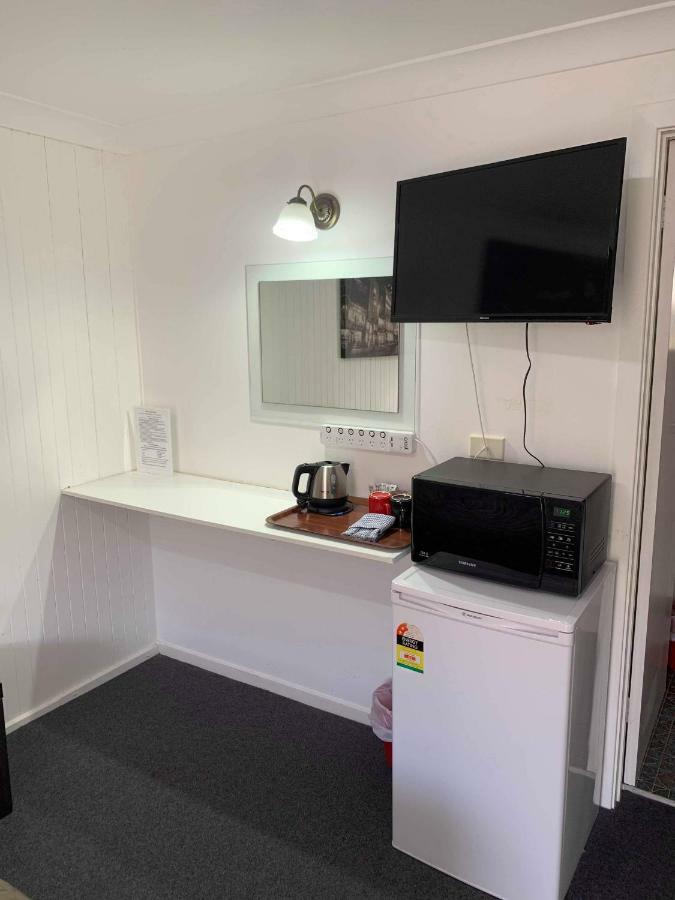 Taree Lodge Motel Exteriör bild